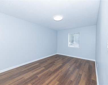 2398 Lawrenceville Highway - Photo Thumbnail 18