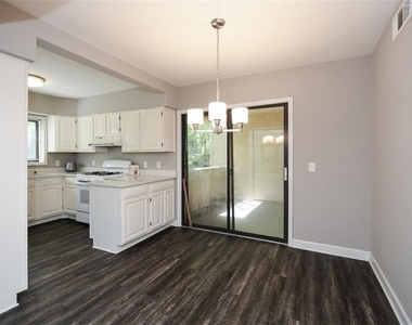 607 Lismore Se - Photo Thumbnail 11