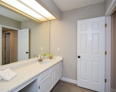 607 Lismore Se - Photo Thumbnail 28