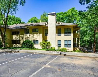 607 Lismore Se - Photo Thumbnail 1