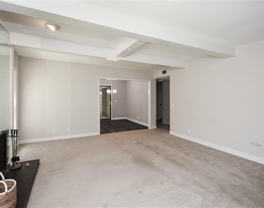 607 Lismore Se - Photo Thumbnail 9