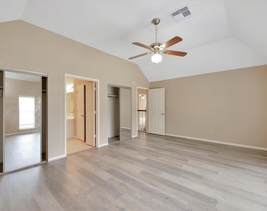 16423 Ash Point Lane - Photo Thumbnail 25