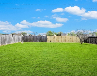16423 Ash Point Lane - Photo Thumbnail 43