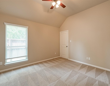 6206 Falling Briar Lane - Photo Thumbnail 29