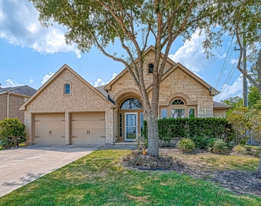 6206 Falling Briar Lane - Photo Thumbnail 4