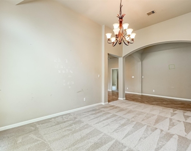 6206 Falling Briar Lane - Photo Thumbnail 14