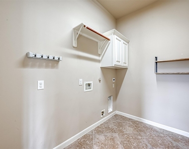 6206 Falling Briar Lane - Photo Thumbnail 34