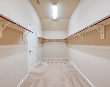 6206 Falling Briar Lane - Photo Thumbnail 44