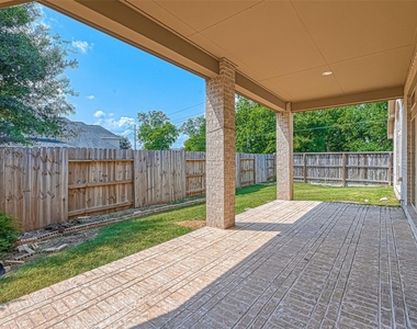 6206 Falling Briar Lane - Photo Thumbnail 47