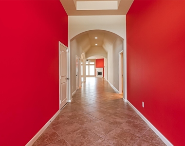 6206 Falling Briar Lane - Photo Thumbnail 7