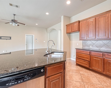 6206 Falling Briar Lane - Photo Thumbnail 28