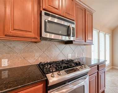 6206 Falling Briar Lane - Photo Thumbnail 27