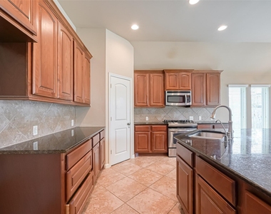 6206 Falling Briar Lane - Photo Thumbnail 24