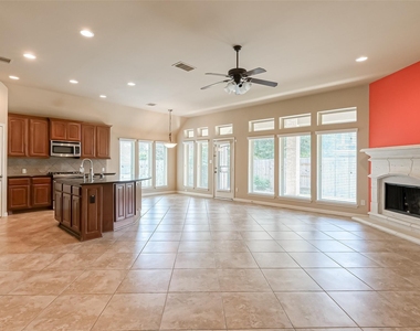 6206 Falling Briar Lane - Photo Thumbnail 15