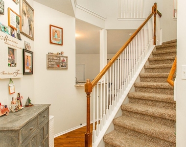 1107 Arum Road - Photo Thumbnail 1