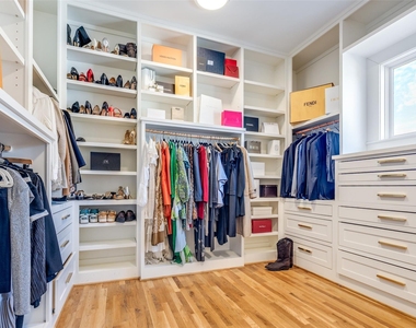 709 E 13th Street - Photo Thumbnail 26
