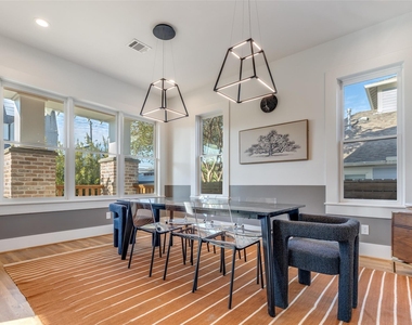 709 E 13th Street - Photo Thumbnail 8