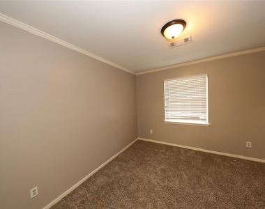 8519 Leader Street - Photo Thumbnail 2