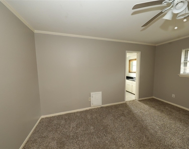 8519 Leader Street - Photo Thumbnail 5