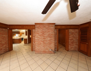8519 Leader Street - Photo Thumbnail 19