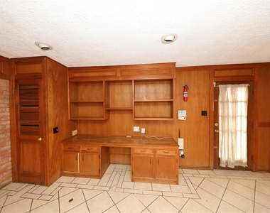 8519 Leader Street - Photo Thumbnail 20