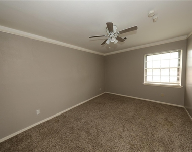 8519 Leader Street - Photo Thumbnail 10