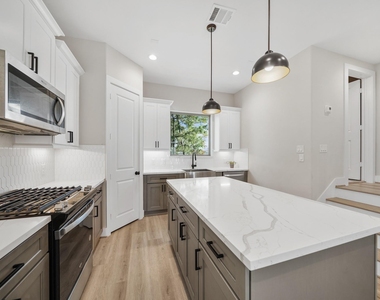 5320 Creekmont Timbers Trail - Photo Thumbnail 15