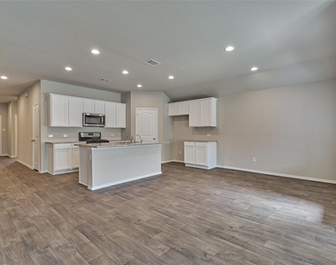 13868 Rock Island Trail - Photo Thumbnail 17