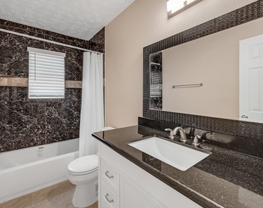 2910 Norwich Street - Photo Thumbnail 13