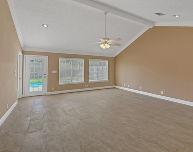 2910 Norwich Street - Photo Thumbnail 9