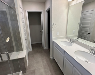 221 Harper Ridge Drive - Photo Thumbnail 11
