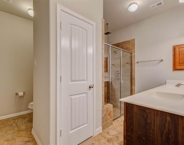 3811 Springcrest - Photo Thumbnail 13