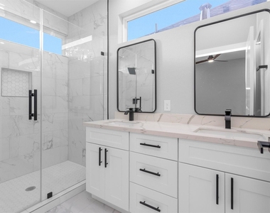 6918 Dumble Street - Photo Thumbnail 1