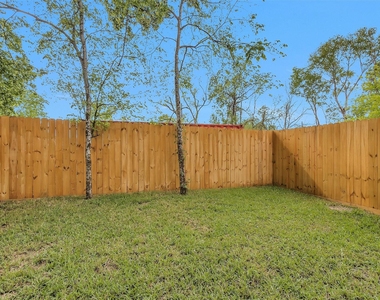 6918 Dumble Street - Photo Thumbnail 29