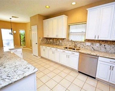 21523 Santa Clara Drive - Photo Thumbnail 14
