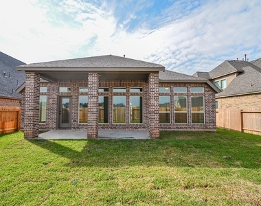 1326 Watercrest Park Lane - Photo Thumbnail 26