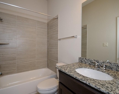 1326 Watercrest Park Lane - Photo Thumbnail 22