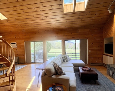39 Sage Hill - Photo Thumbnail 8