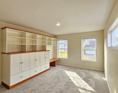 252 N Jefferson - Photo Thumbnail 13