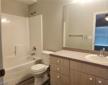 527 Hancock Bridge Parkway - Photo Thumbnail 13
