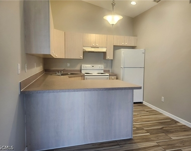 527 Hancock Bridge Parkway - Photo Thumbnail 5