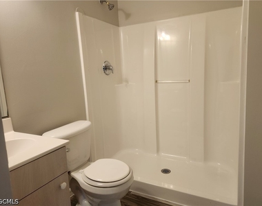 527 Hancock Bridge Parkway - Photo Thumbnail 16