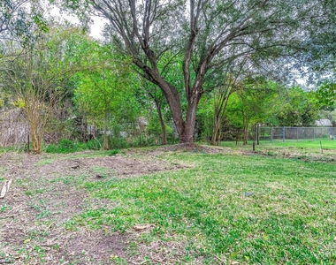 2809 5th Avenue N - Photo Thumbnail 19
