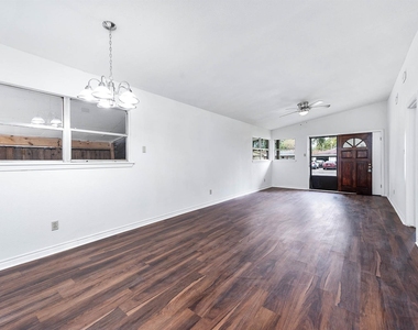 2809 5th Avenue N - Photo Thumbnail 12