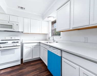 2809 5th Avenue N - Photo Thumbnail 15