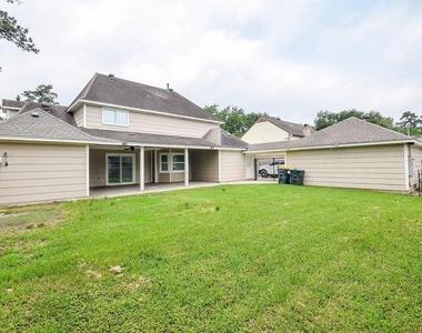 15614 Dawnbrook Drive - Photo Thumbnail 4
