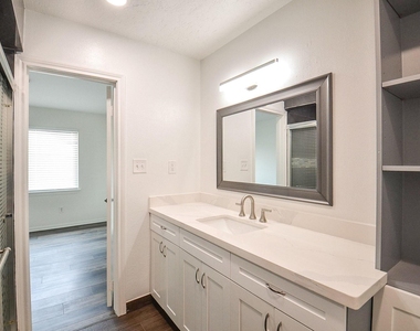 15614 Dawnbrook Drive - Photo Thumbnail 29