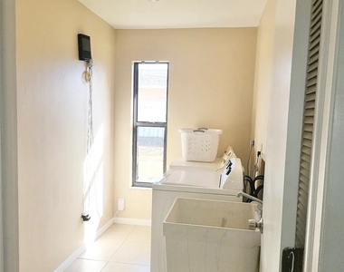 506 Se 26th Street - Photo Thumbnail 15