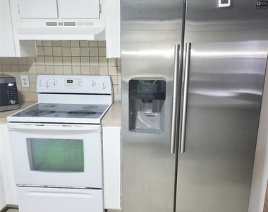 506 Se 26th Street - Photo Thumbnail 5