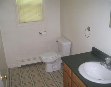 50 Pine Hill - Photo Thumbnail 11